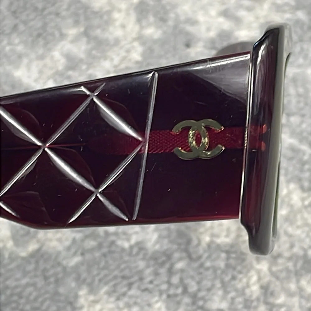 Chanel Acetate Quilted CC Glasses Frames Amber Brown Color Change Green Rim